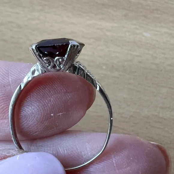 OSTBY BARTON ANTIQUE ART DECO 14K WHITE GOLD EMERALD CUT GARNET RING HALLMARKED